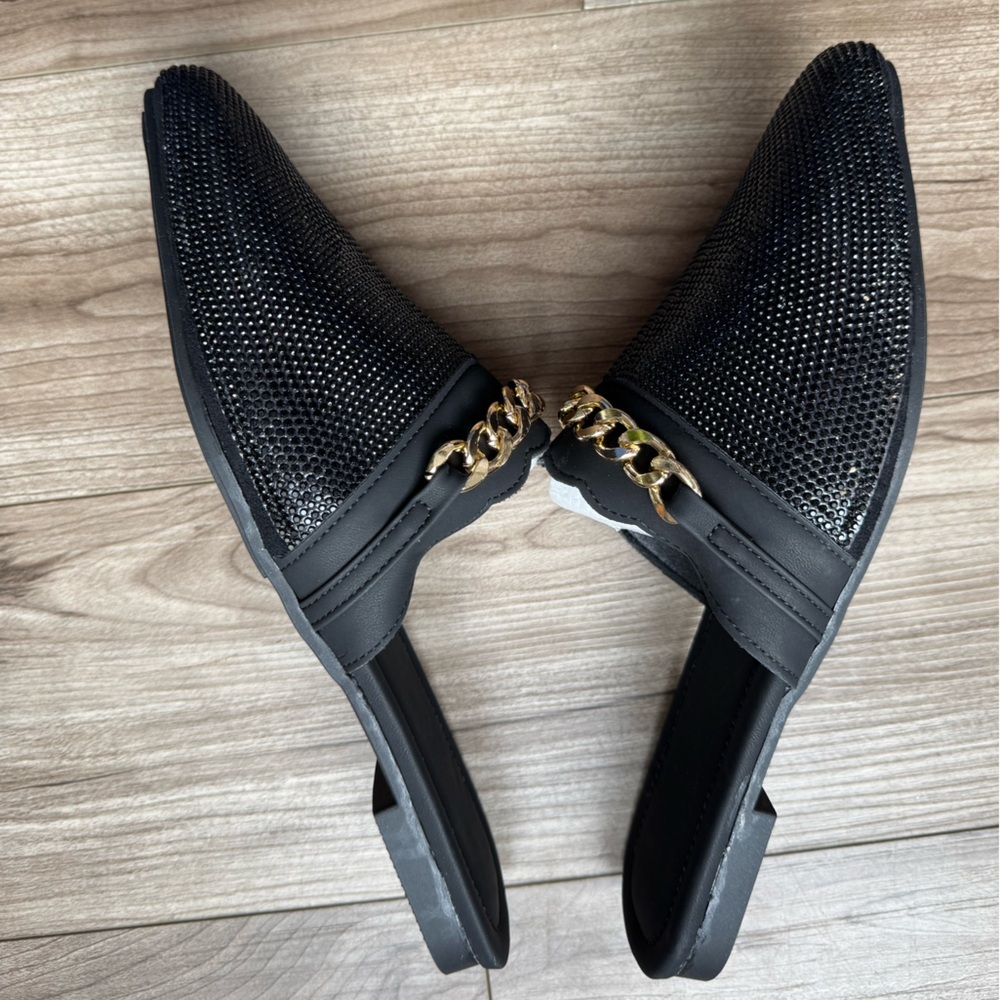 Classic Women’s Mules Black with Gold Chain Size 9 Slip On PU leather NEW in box - Picture 7 of 10